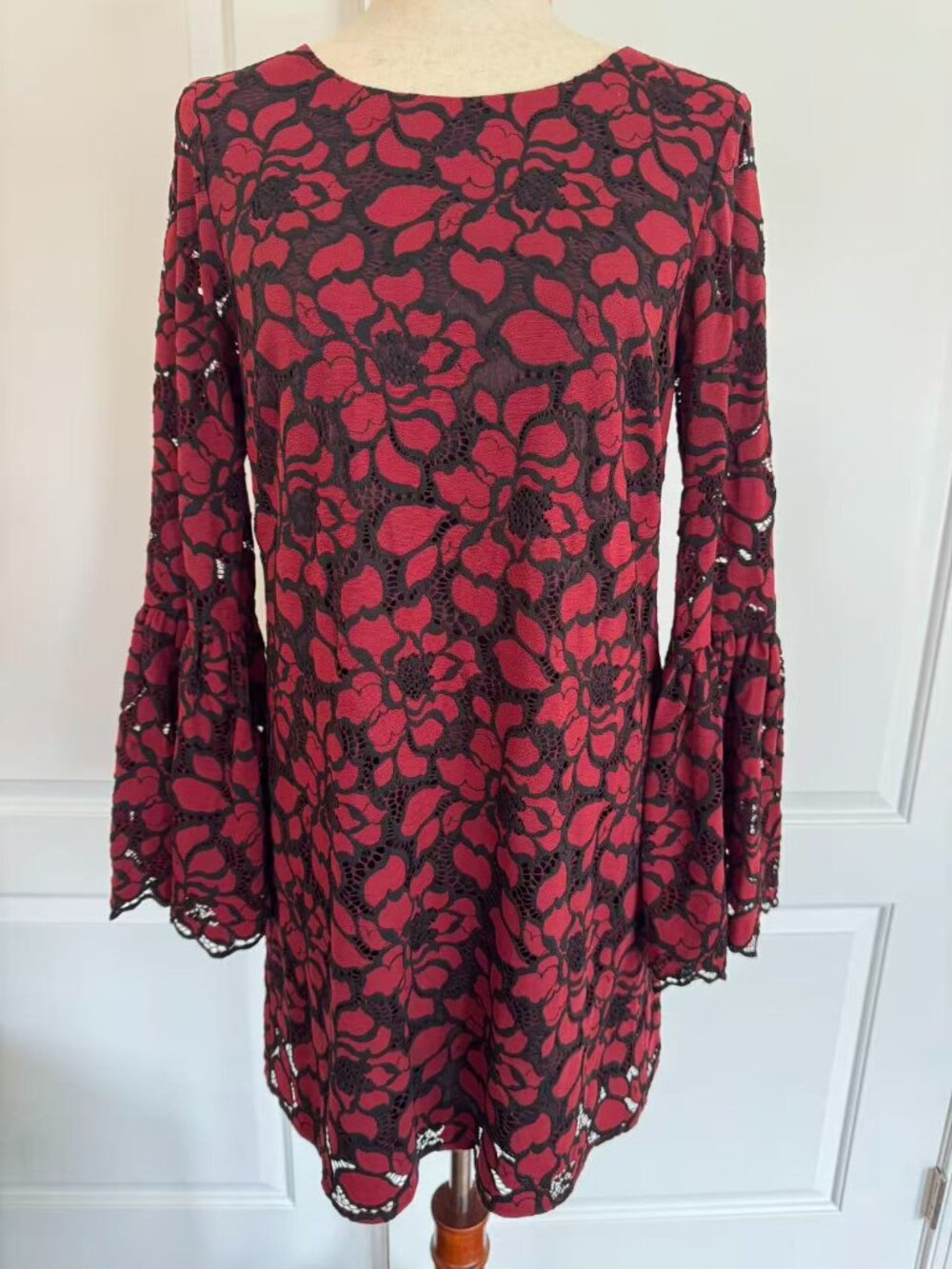 Likely Black/Red Long sleeve Lace short dress, Sz 4